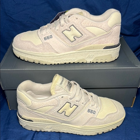 New Balance Shoes - New balance- BBW550, beige pink, 6 women QS